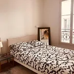 Appartement Cozy Paris Canal St Martin